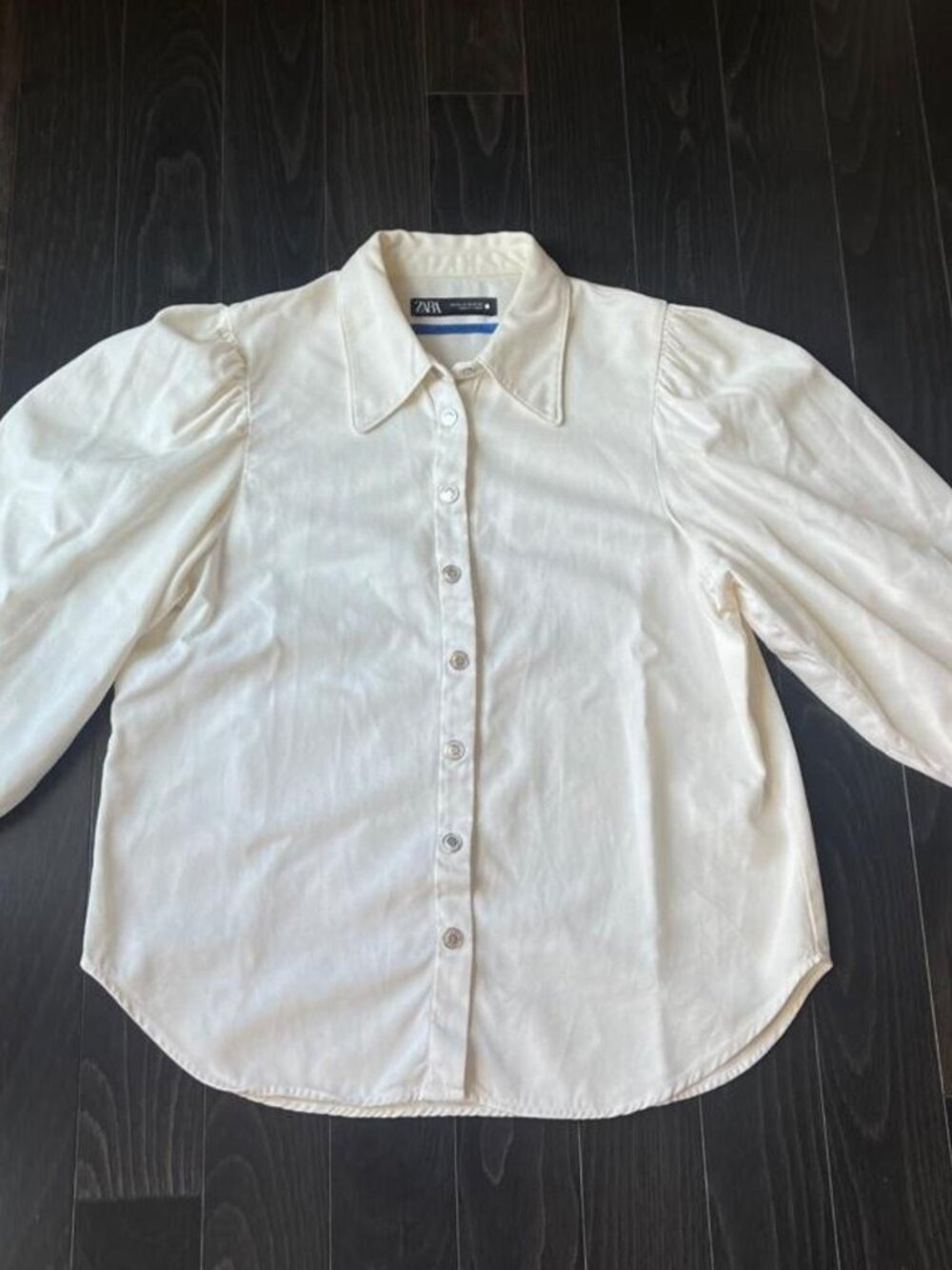Cream Zara puff-sleeve button up